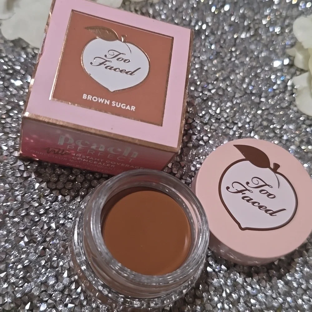 ❇️BROWN SUGAR Too Faced DISCONTINUED Peach 🍑 Concealer NWT